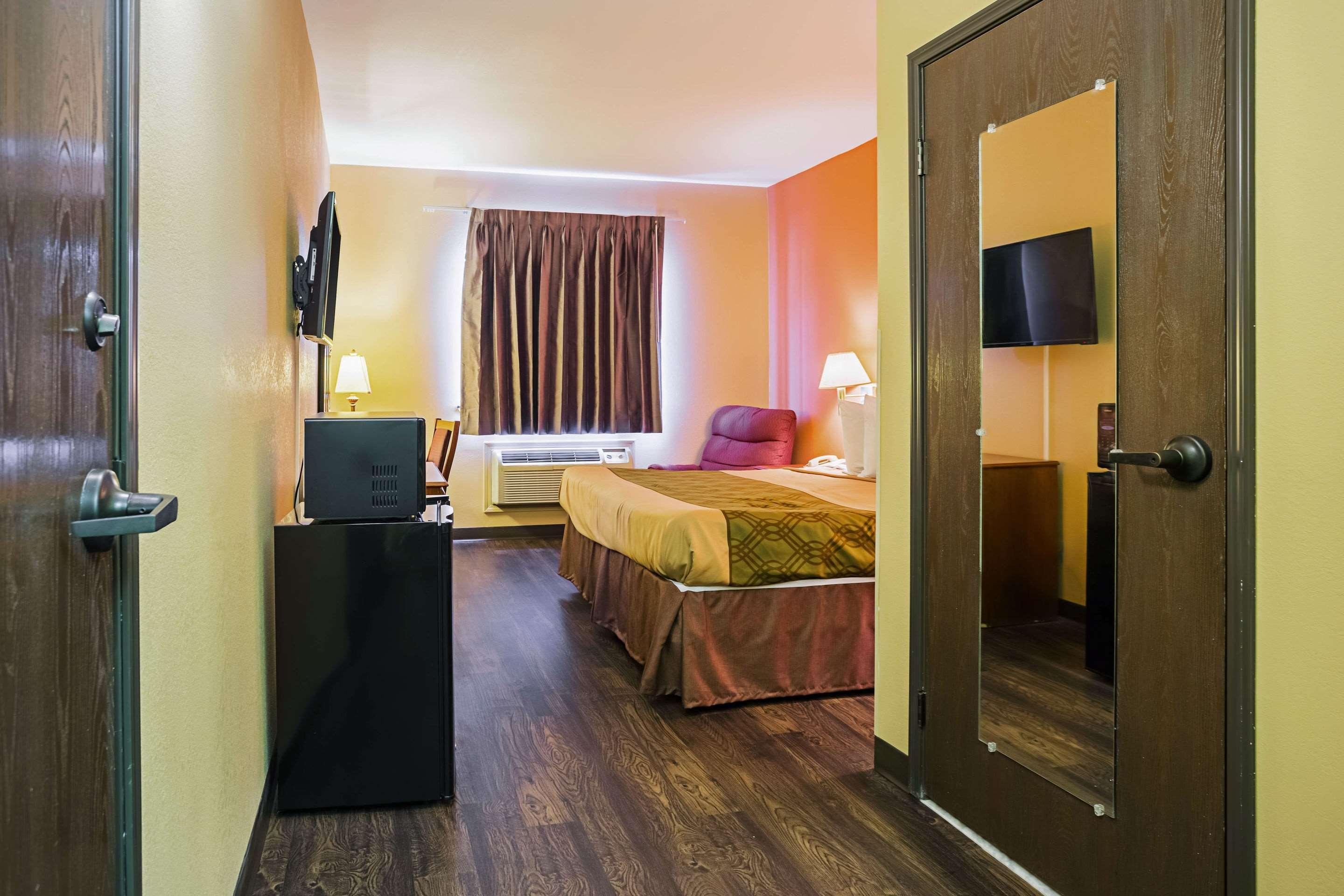 Econo Lodge Inn & Suites Ripley Ngoại thất bức ảnh