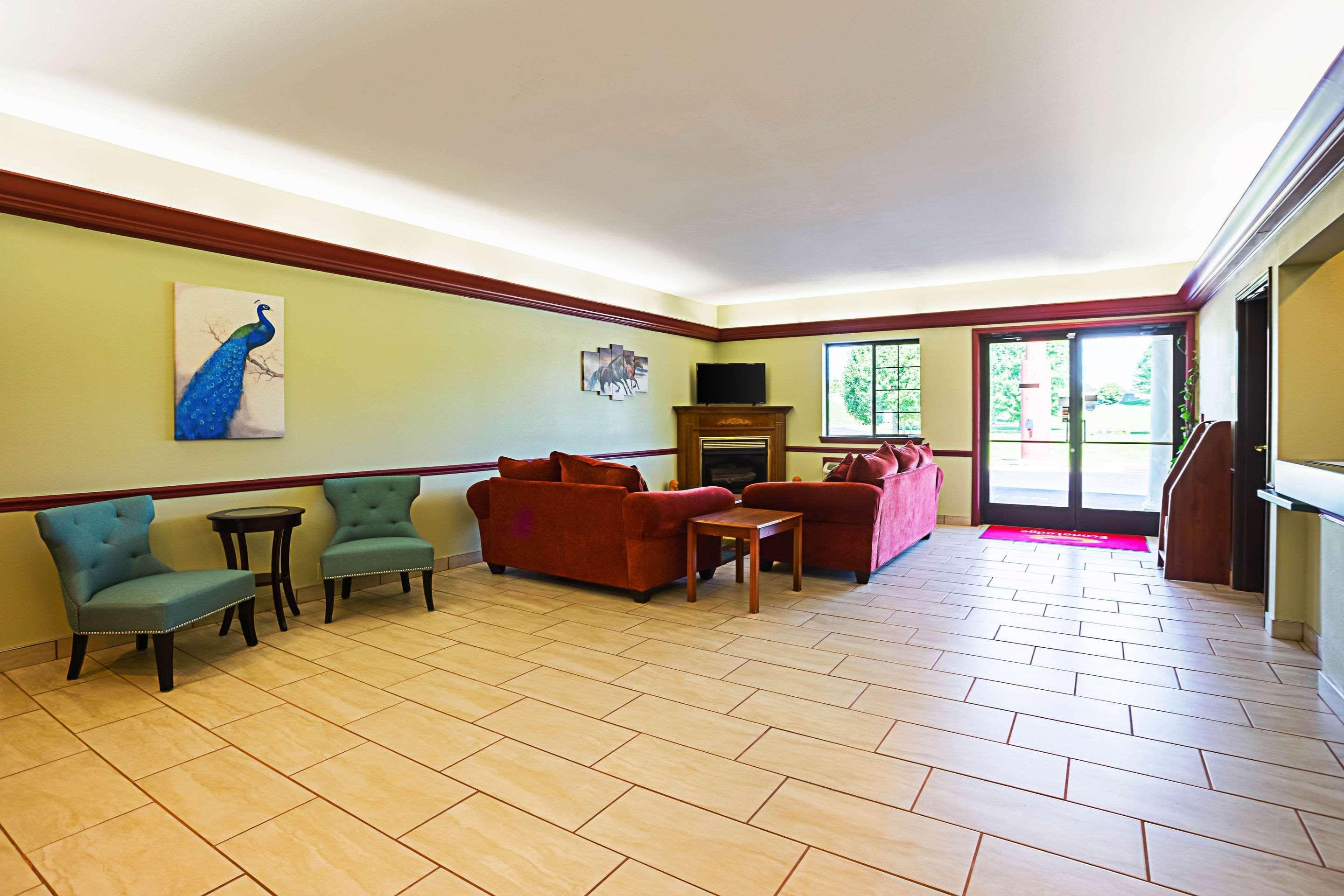 Econo Lodge Inn & Suites Ripley Ngoại thất bức ảnh