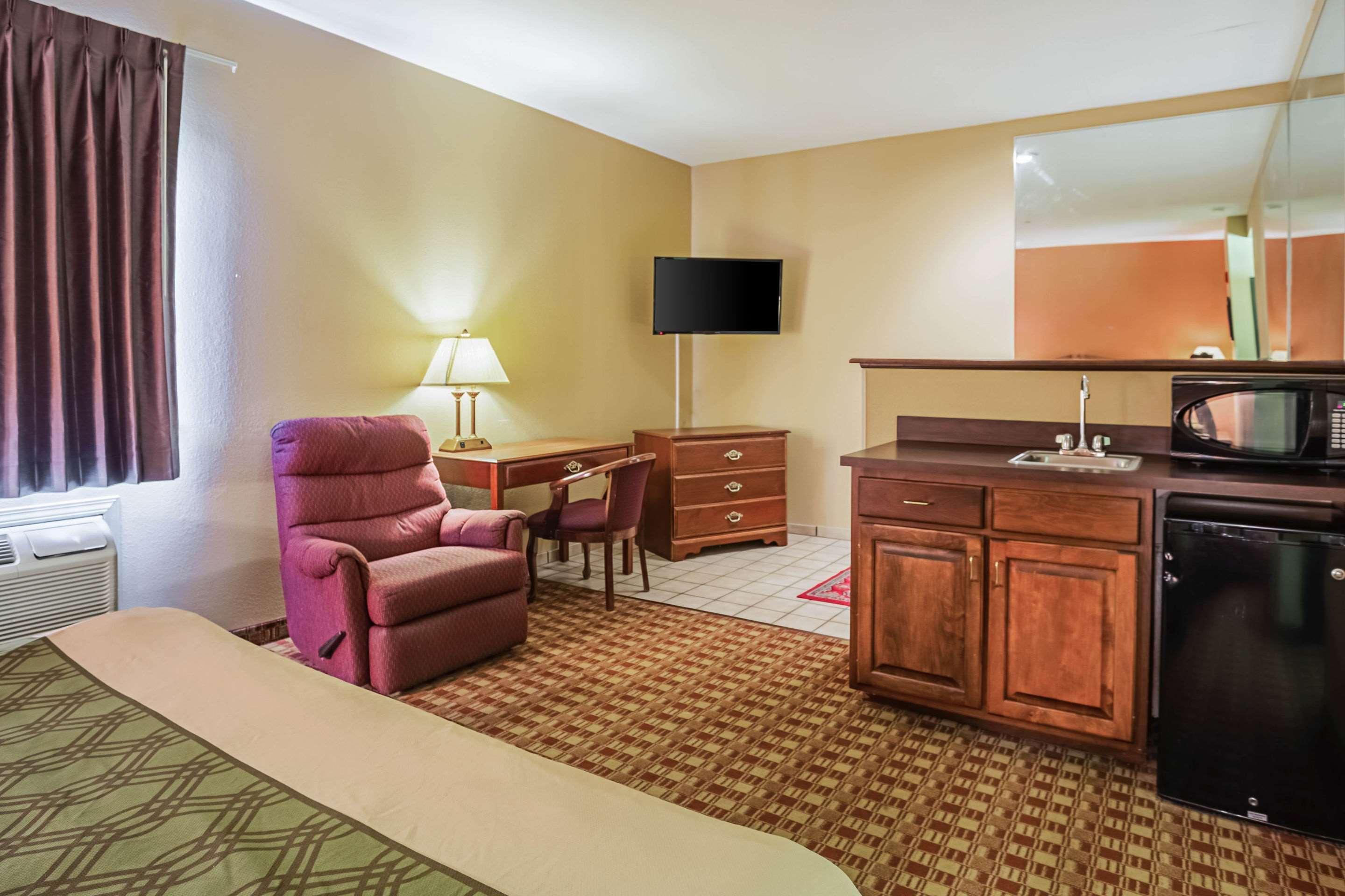Econo Lodge Inn & Suites Ripley Ngoại thất bức ảnh