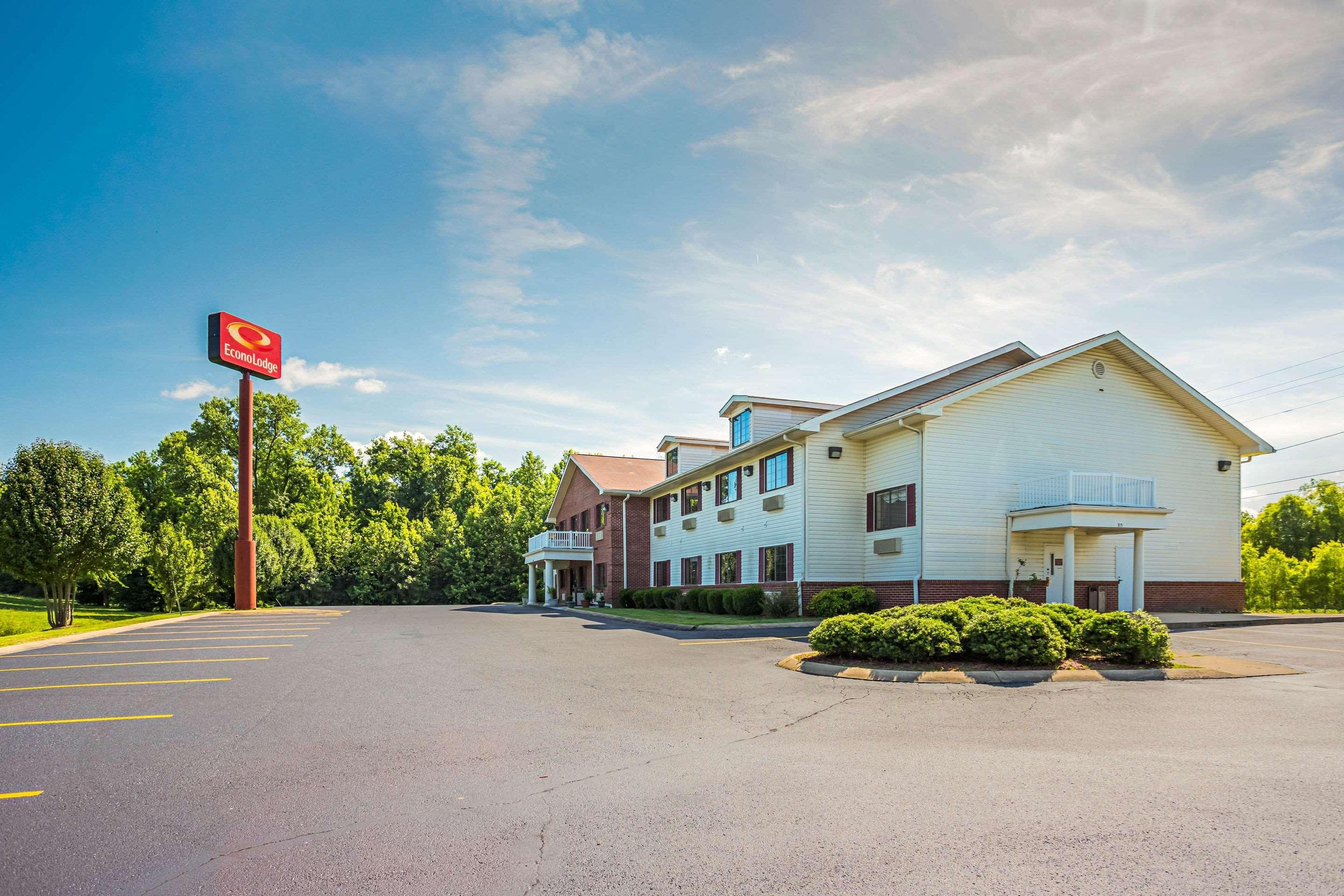 Econo Lodge Inn & Suites Ripley Ngoại thất bức ảnh