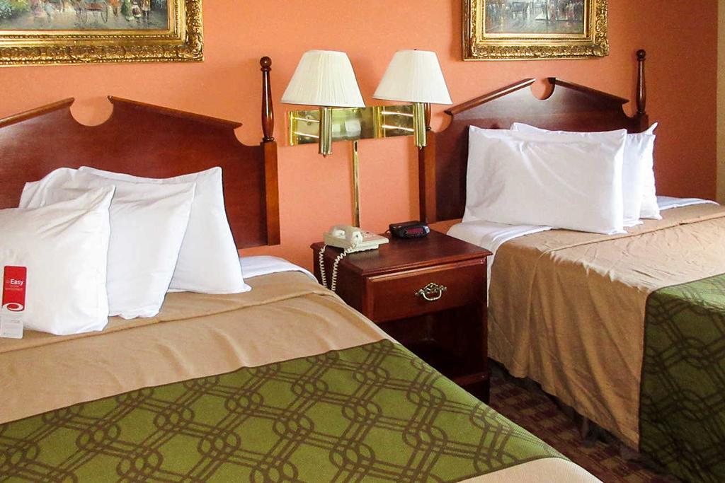 Econo Lodge Inn & Suites Ripley Phòng bức ảnh